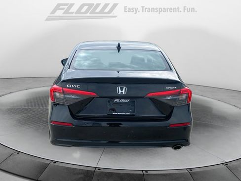 Used 2022 Honda Civic Sport image 8