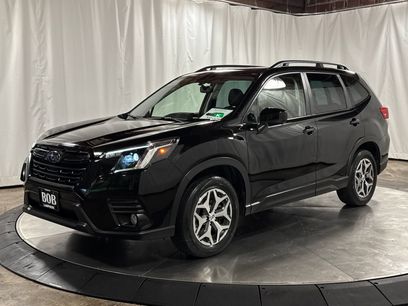 Used 2023 Subaru Forester Premium w/ Popular Package #1