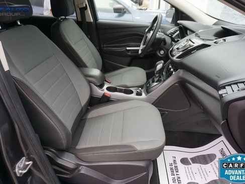 Used 2016 Ford Escape SE AWD/4WD image 25