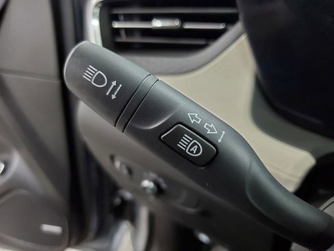 Used 2024 Buick Encore GX Avenir w/ Avenir Convenience Package image 34