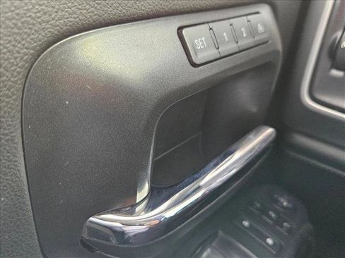 Used 2018 GMC Sierra 1500 SLT w/ Texas SLT Premium Package image 17