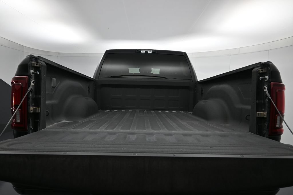 New 2026 RAM 2500 Big Horn AWD/4WD image 24