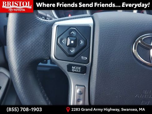 Used 2015 Toyota Tacoma 4x4 Double Cab w/ TRD Off-Road Package image 23