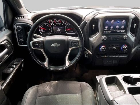 Used 2021 Chevrolet Silverado 1500 RST w/ Z71 Off-Road Package AWD/4WD image 5