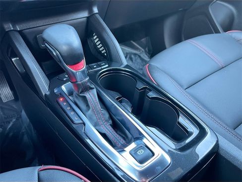 Used 2025 Chevrolet TrailBlazer RS image 16