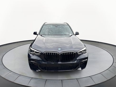 Certified 2022 BMW X5 xDrive45e w/ M Sport Package image 3