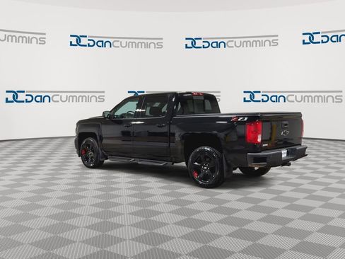 Used 2018 Chevrolet Silverado 1500 LTZ Z71 w/ Redline Edition image 6