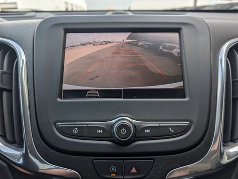 Used 2023 Chevrolet Equinox LT image 16