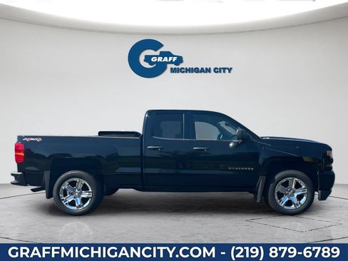 Used 2016 Chevrolet Silverado 1500 Custom w/ Custom Convenience Package AWD/4WD image 6