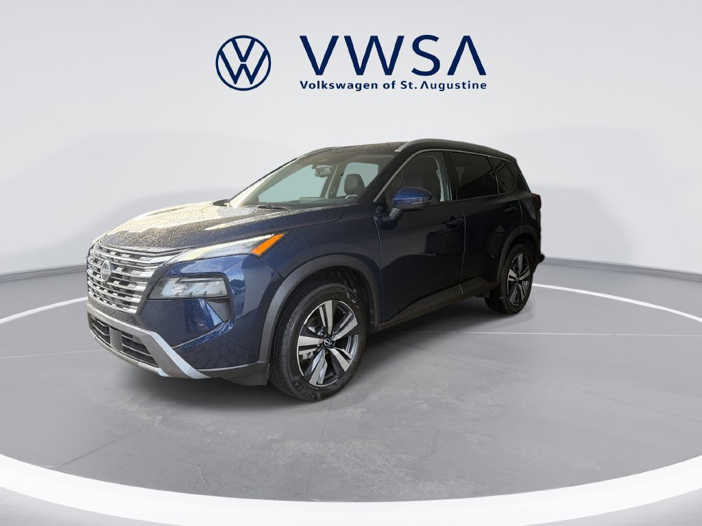 Used 2026 Nissan Rogue SL AWD/4WD image 3