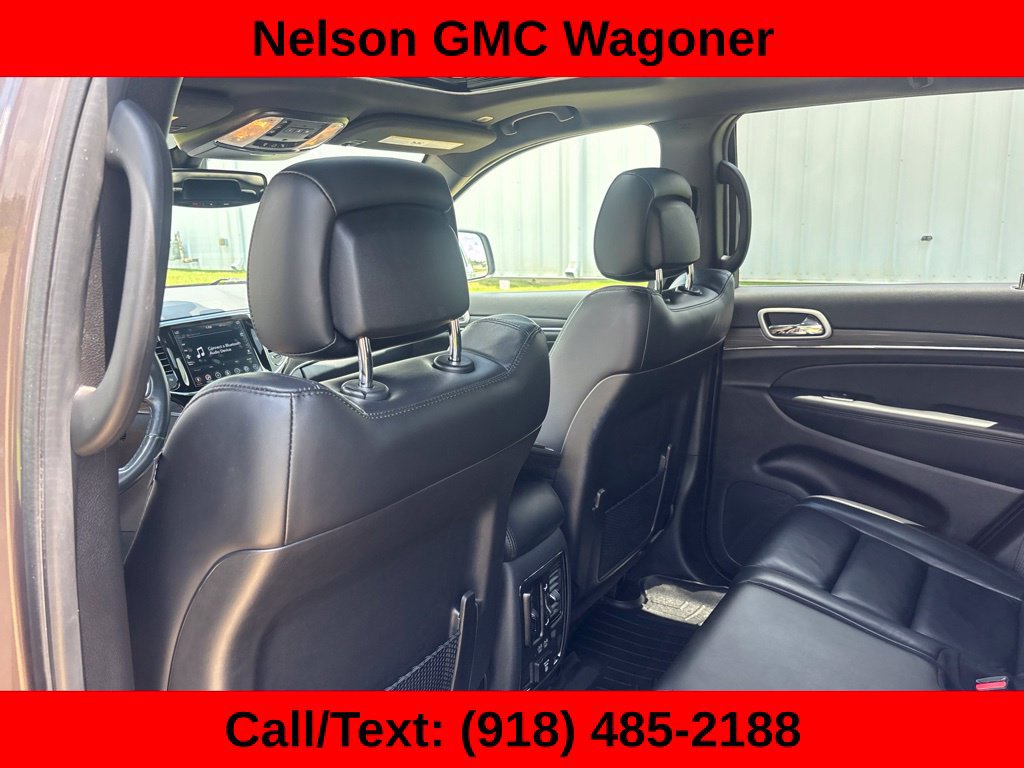 Used 2021 Jeep Grand Cherokee Limited AWD/4WD image 16