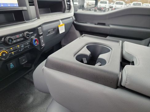 New 2026 Ford F250 XL w/ FX4 Off-Road Package image 29