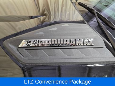 Used 2024 Chevrolet Silverado 2500 LTZ w/ LTZ Plus Package AWD/4WD image 13