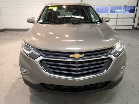 Used 2019 Chevrolet Equinox LT w/ Sun & Navigation Package AWD/4WD image 9