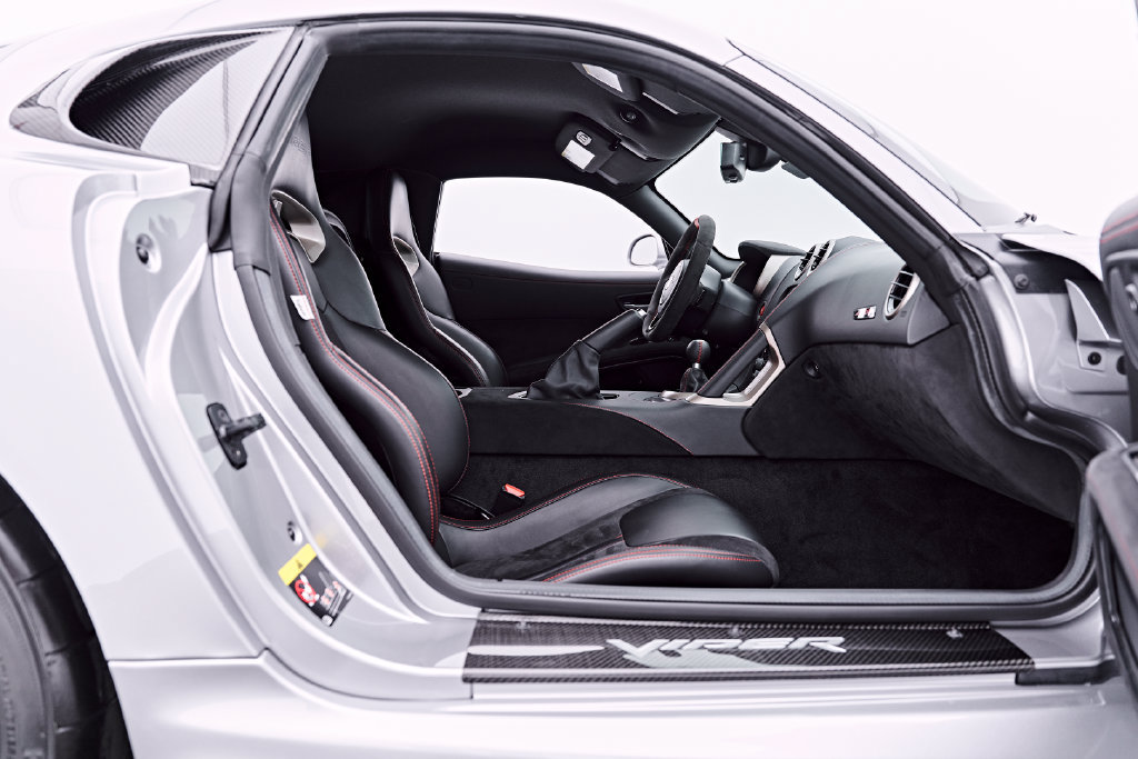 Used 2016 Dodge Viper ACR w/ Extreme Aero Package RWD image 51