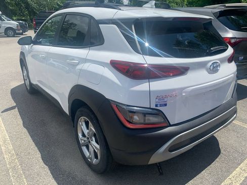 Used 2023 Hyundai Kona SEL AWD/4WD image 4