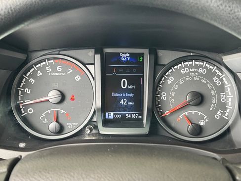 Certified 2021 Toyota Tacoma SR image 29