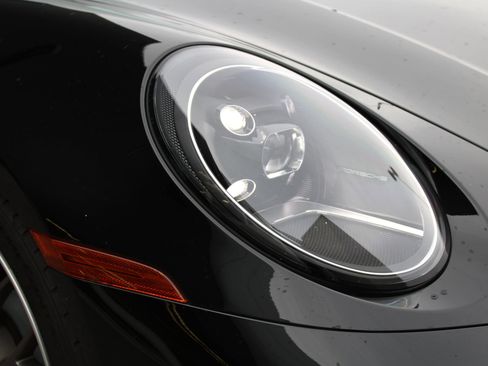 Certified 2023 Porsche 911 Carrera image 12