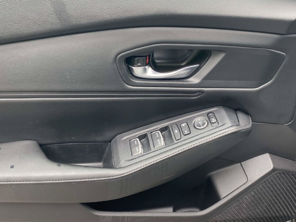 Used 2024 Honda Accord Sport image 15