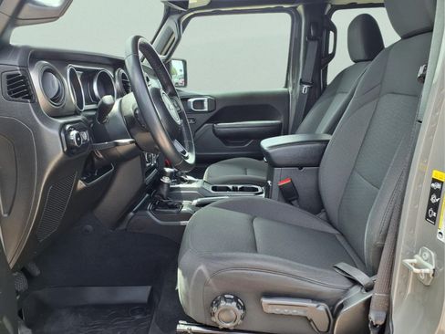 Used 2022 Jeep Wrangler Unlimited Sport AWD/4WD image 12
