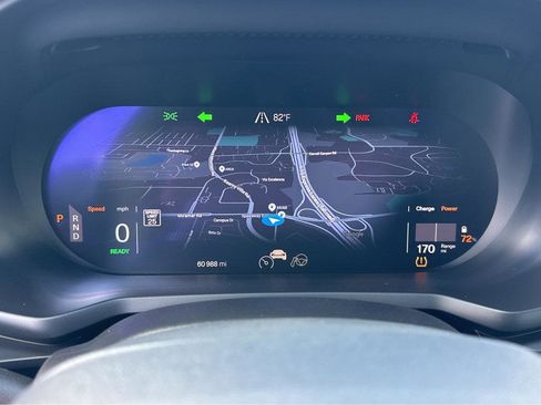 Used 2022 Polestar Polestar 2 w/ Performance Package image 21