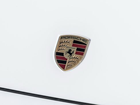 Certified 2025 Porsche Cayenne image 18