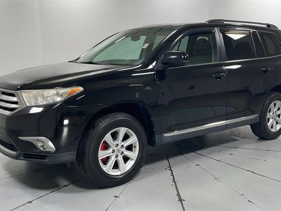 Used 2012 Toyota Highlander SE