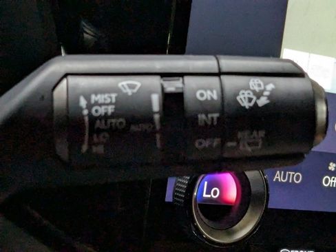 Used 2025 Lexus RX 350 Premium FWD image 13