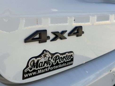 Used 2023 Jeep Compass Trailhawk AWD/4WD image 16