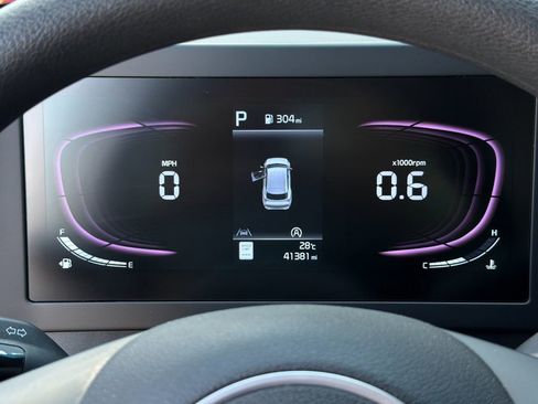 Used 2024 Kia Sportage LX image 22