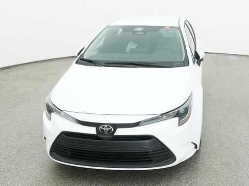 New 2026 Toyota Corolla LE image 13