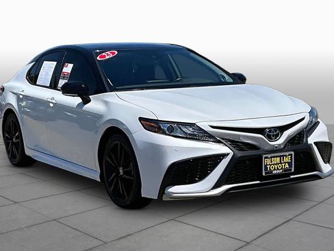 Used 2023 Toyota Camry XSE w/ Navigation Package FWD image 2