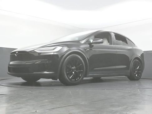 Used 2022 Tesla Model X Plaid AWD/4WD image 47