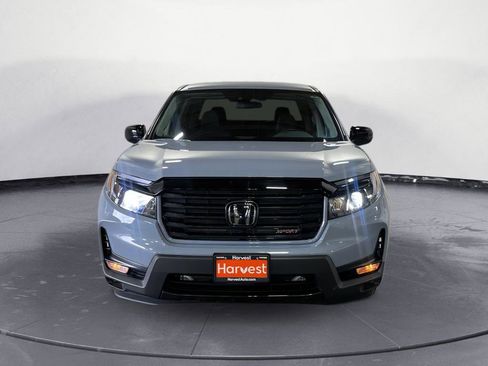 Used 2023 Honda Ridgeline Sport image 2