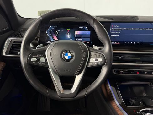 Used 2025 BMW X5 xDrive40i image 11