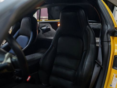 Used 2011 Chevrolet Corvette Grand Sport w/ Preferred Equipment Group RWD image 40