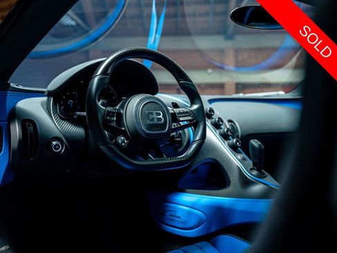 Used 2023 Bugatti Chiron Super Sport AWD/4WD image 18