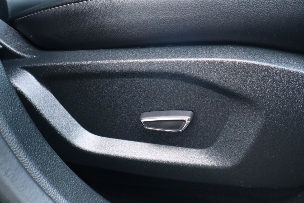 Used 2019 Ford Edge SEL w/ Equipment Group 201A AWD/4WD image 38