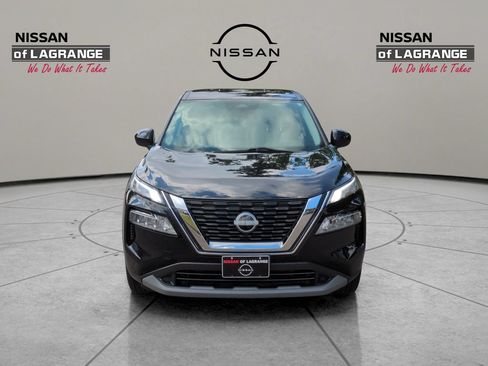 Used 2023 Nissan Rogue SV AWD/4WD image 2