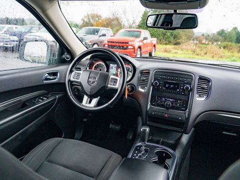 Used 2012 Dodge Durango SXT image 21