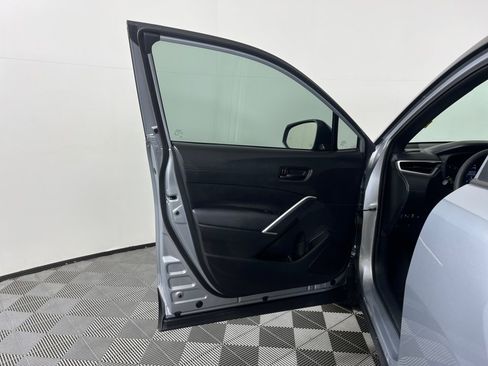 Used 2024 Toyota Corolla Cross AWD Hybrid image 35