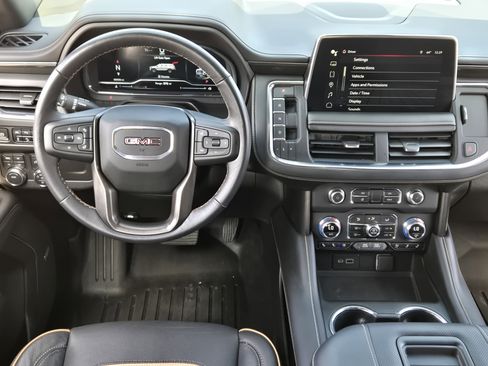 Used 2023 GMC Yukon XL AT4 w/ AT4 Premium Package image 35