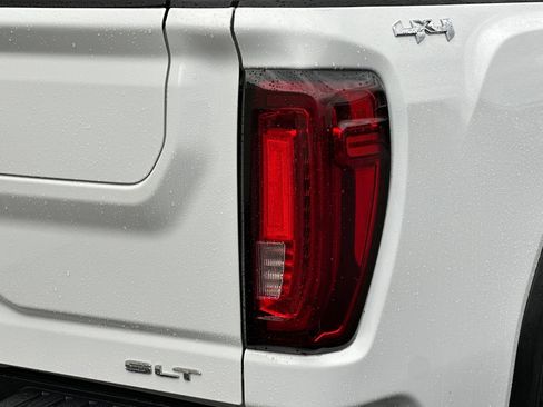 Certified 2023 GMC Sierra 2500 SLT w/ SLT Convenience Package image 36