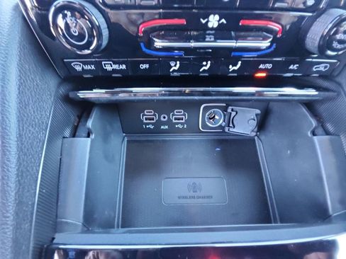 New 2026 Jeep Grand Cherokee L Laredo RWD image 6