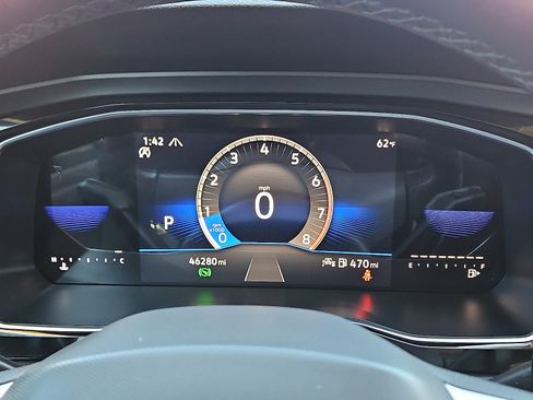 Used 2023 Volkswagen Jetta SE image 17