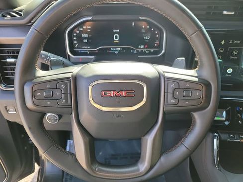 Used 2023 GMC Sierra 1500 AT4 w/ AT4 Premium Package AWD/4WD image 24