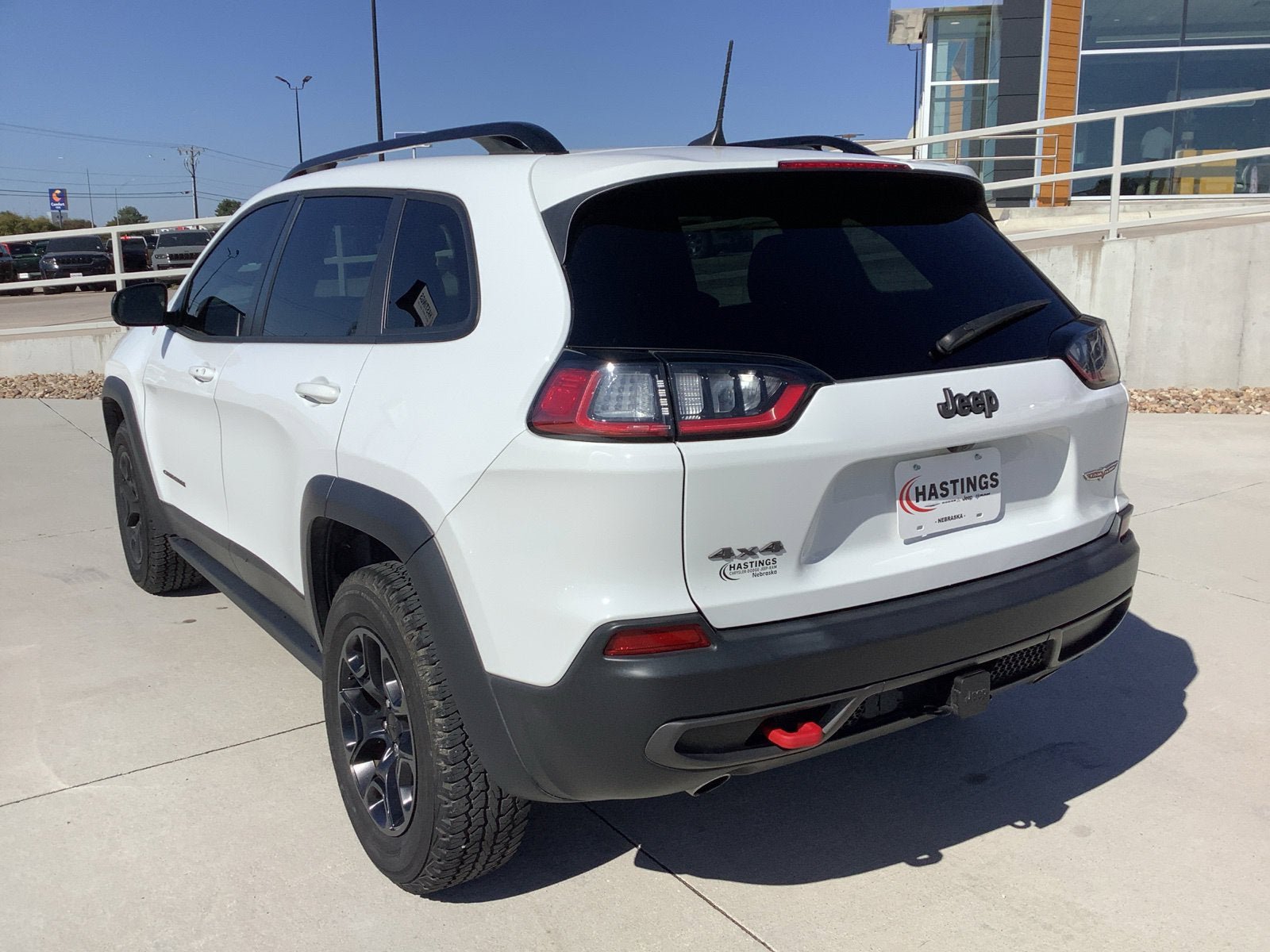 Used 2022 Jeep Cherokee Trailhawk w/ Sound & Nav Group AWD/4WD image 3