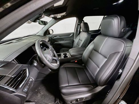 New 2026 GMC Acadia Elevation w/ Black Edition AWD/4WD image 16