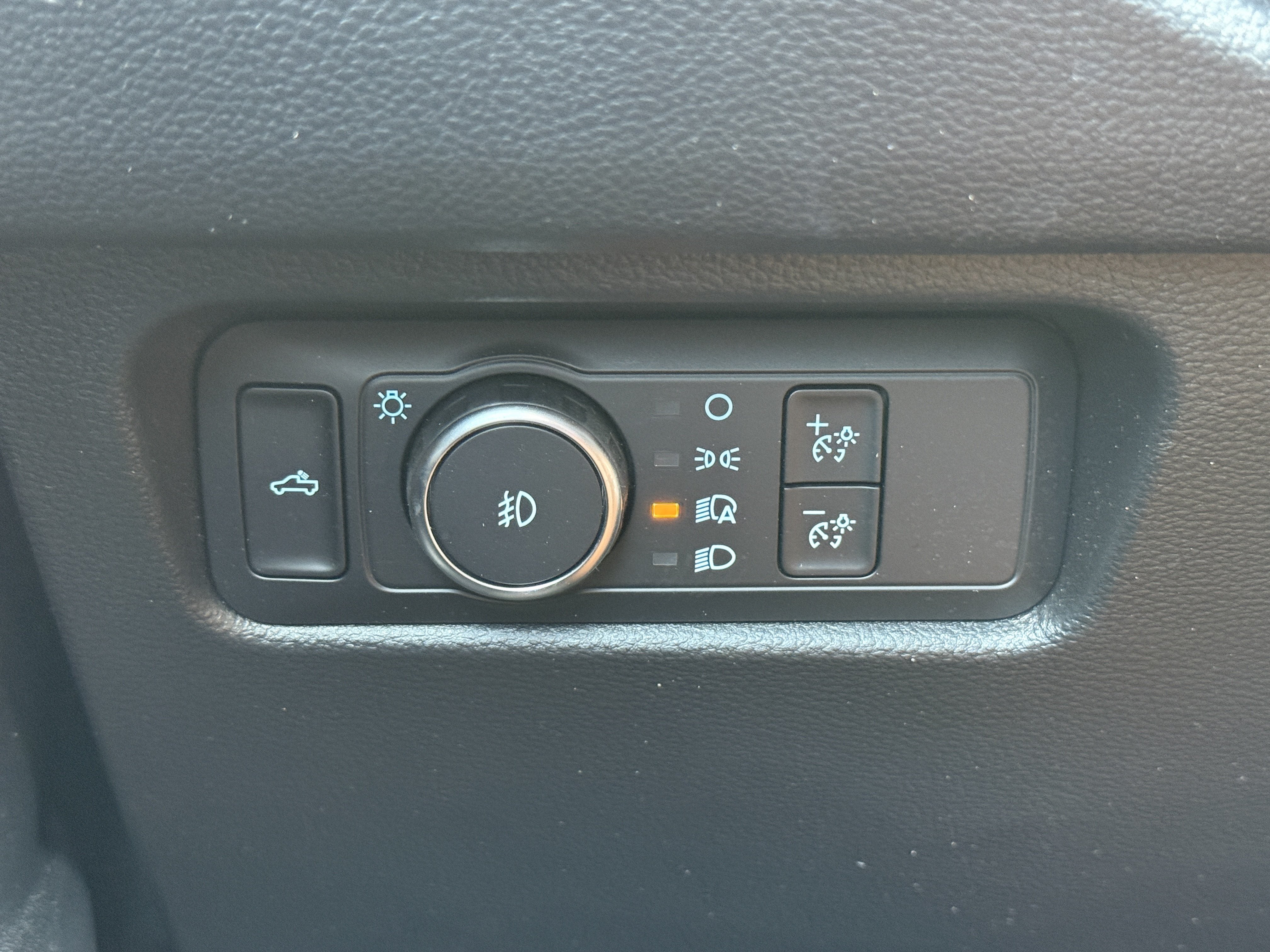 Used 2025 Ford Ranger XLT w/ Equipment Group 301A High AWD/4WD image 23