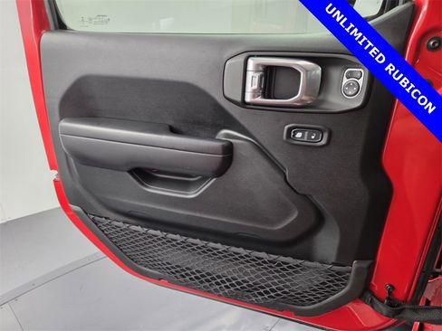 Used 2021 Jeep Wrangler Unlimited Rubicon image 34
